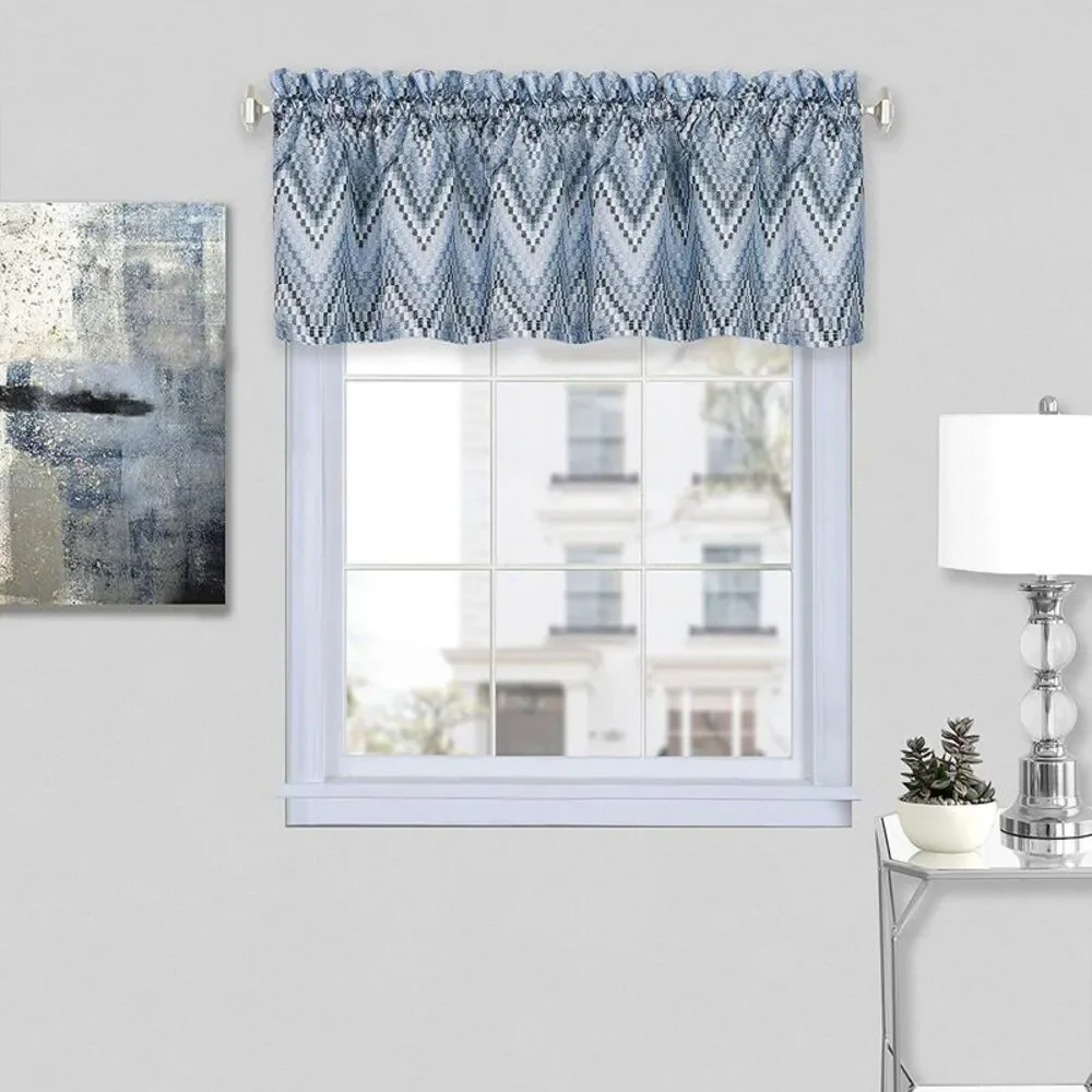 Woven Trends Geometric Chevron Light Filtering, Modern Living Room Half Rod